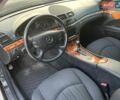 Черный Мерседес Е-Класс, объемом двигателя 2.2 л и пробегом 340 тыс. км за 7350 $, фото 23 на Automoto.ua