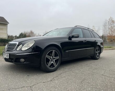 Черный Мерседес Е-Класс, объемом двигателя 3 л и пробегом 358 тыс. км за 5500 $, фото 16 на Automoto.ua