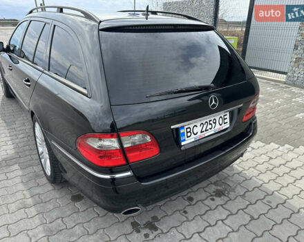 Черный Мерседес Е-Класс, объемом двигателя 2.99 л и пробегом 310 тыс. км за 8100 $, фото 45 на Automoto.ua