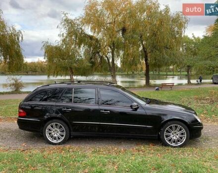 Чорний Мерседес Е-Клас, об'ємом двигуна 2.99 л та пробігом 370 тис. км за 8500 $, фото 1 на Automoto.ua