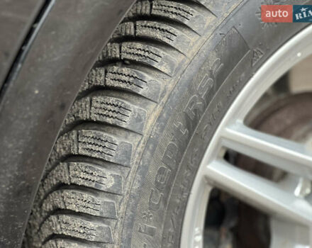 Черный Мерседес Е-Класс, объемом двигателя 2.99 л и пробегом 430 тыс. км за 8400 $, фото 19 на Automoto.ua