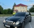 Черный Мерседес Е-Класс, объемом двигателя 2.2 л и пробегом 340 тыс. км за 7350 $, фото 4 на Automoto.ua