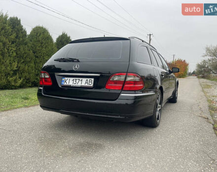 Черный Мерседес Е-Класс, объемом двигателя 2.99 л и пробегом 358 тыс. км за 5400 $, фото 16 на Automoto.ua