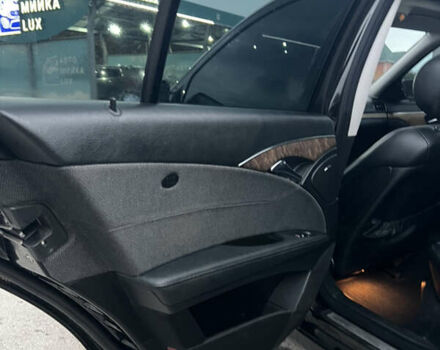 Черный Мерседес Е-Класс, объемом двигателя 1.8 л и пробегом 216 тыс. км за 7500 $, фото 14 на Automoto.ua