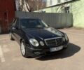 Чорний Мерседес Е-Клас, об'ємом двигуна 2.2 л та пробігом 305 тис. км за 6600 $, фото 1 на Automoto.ua