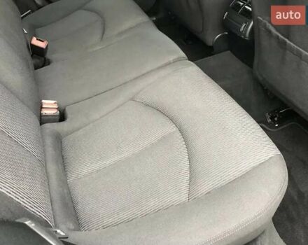 Черный Мерседес Е-Класс, объемом двигателя 2.15 л и пробегом 330 тыс. км за 8200 $, фото 6 на Automoto.ua