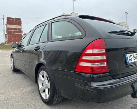 Черный Мерседес Е-Класс, объемом двигателя 2.1 л и пробегом 272 тыс. км за 5500 $, фото 2 на Automoto.ua