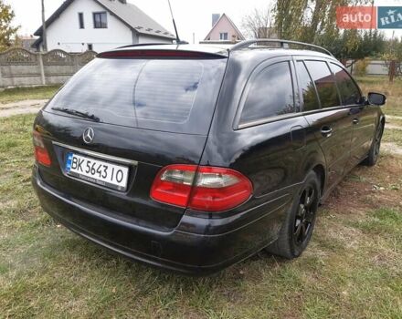 Чорний Мерседес Е-Клас, об'ємом двигуна 2.2 л та пробігом 324 тис. км за 9300 $, фото 5 на Automoto.ua
