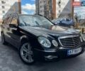 Чорний Мерседес Е-Клас, об'ємом двигуна 2.2 л та пробігом 397 тис. км за 11000 $, фото 1 на Automoto.ua