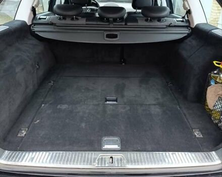 Черный Мерседес Е-Класс, объемом двигателя 2.99 л и пробегом 318 тыс. км за 8200 $, фото 13 на Automoto.ua