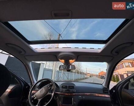 Чорний Мерседес Е-Клас, об'ємом двигуна 2.2 л та пробігом 374 тис. км за 9700 $, фото 22 на Automoto.ua