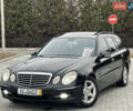 Черный Мерседес Е-Класс, объемом двигателя 2.2 л и пробегом 320 тыс. км за 8349 $, фото 2 на Automoto.ua