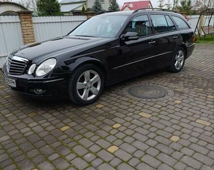 Черный Мерседес Е-Класс, объемом двигателя 2.99 л и пробегом 318 тыс. км за 8200 $, фото 2 на Automoto.ua
