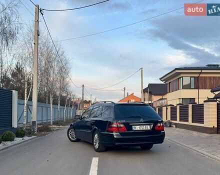 Чорний Мерседес Е-Клас, об'ємом двигуна 2.2 л та пробігом 374 тис. км за 9700 $, фото 2 на Automoto.ua