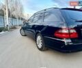 Чорний Мерседес Е-Клас, об'ємом двигуна 2.2 л та пробігом 374 тис. км за 9700 $, фото 3 на Automoto.ua