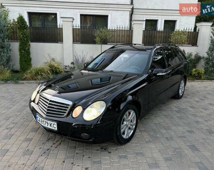 Чорний Мерседес Е-Клас, об'ємом двигуна 2.1 л та пробігом 236 тис. км за 7999 $, фото 3 на Automoto.ua