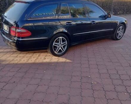 Чорний Мерседес Е-Клас, об'ємом двигуна 2.2 л та пробігом 283 тис. км за 8300 $, фото 8 на Automoto.ua