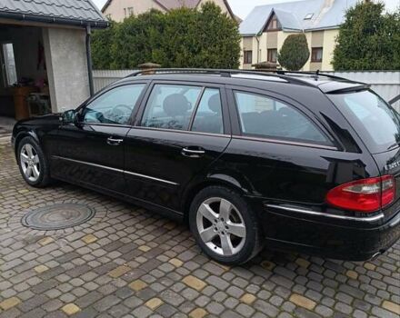Черный Мерседес Е-Класс, объемом двигателя 2.99 л и пробегом 318 тыс. км за 8200 $, фото 4 на Automoto.ua