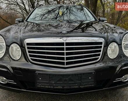 Черный Мерседес Е-Класс, объемом двигателя 2.2 л и пробегом 258 тыс. км за 11500 $, фото 22 на Automoto.ua