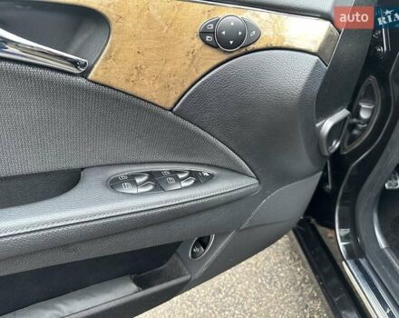 Черный Мерседес Е-Класс, объемом двигателя 2.2 л и пробегом 258 тыс. км за 11500 $, фото 43 на Automoto.ua