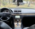 Черный Мерседес Е-Класс, объемом двигателя 3 л и пробегом 300 тыс. км за 4900 $, фото 17 на Automoto.ua