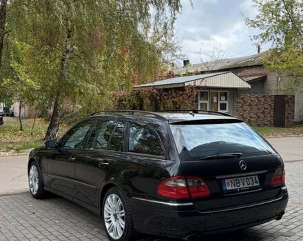 Черный Мерседес Е-Класс, объемом двигателя 3 л и пробегом 300 тыс. км за 4900 $, фото 8 на Automoto.ua