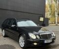 Черный Мерседес Е-Класс, объемом двигателя 3 л и пробегом 300 тыс. км за 4900 $, фото 4 на Automoto.ua