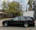 Черный Мерседес Е-Класс, объемом двигателя 3 л и пробегом 300 тыс. км за 4900 $, фото 9 на Automoto.ua
