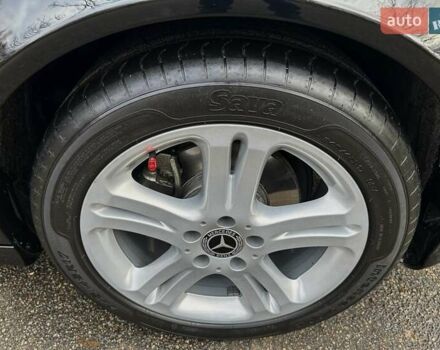 Черный Мерседес Е-Класс, объемом двигателя 2.15 л и пробегом 258 тыс. км за 11999 $, фото 19 на Automoto.ua