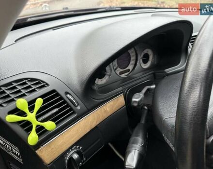 Черный Мерседес Е-Класс, объемом двигателя 2.15 л и пробегом 258 тыс. км за 11999 $, фото 64 на Automoto.ua