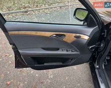 Черный Мерседес Е-Класс, объемом двигателя 2.15 л и пробегом 258 тыс. км за 11999 $, фото 42 на Automoto.ua