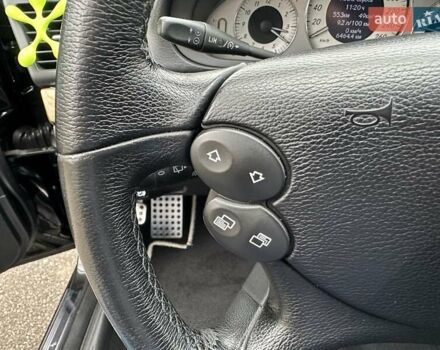 Черный Мерседес Е-Класс, объемом двигателя 2.2 л и пробегом 258 тыс. км за 11500 $, фото 66 на Automoto.ua