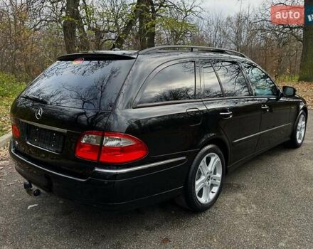 Черный Мерседес Е-Класс, объемом двигателя 2.15 л и пробегом 258 тыс. км за 11999 $, фото 14 на Automoto.ua