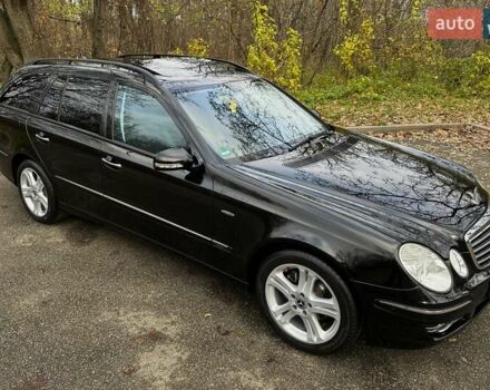 Черный Мерседес Е-Класс, объемом двигателя 2.15 л и пробегом 258 тыс. км за 11999 $, фото 18 на Automoto.ua