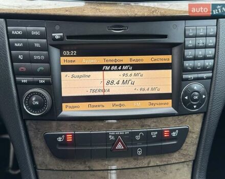 Черный Мерседес Е-Класс, объемом двигателя 2.15 л и пробегом 258 тыс. км за 11999 $, фото 71 на Automoto.ua