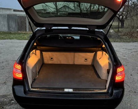 Черный Мерседес Е-Класс, объемом двигателя 2.14 л и пробегом 367 тыс. км за 10300 $, фото 8 на Automoto.ua