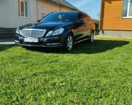 Черный Мерседес Е-Класс, объемом двигателя 2.1 л и пробегом 359 тыс. км за 9000 $, фото 4 на Automoto.ua