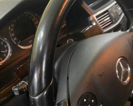 Мерседес Е-Класс 2010 в Александрие на Automoto.ua Черный Мерседес Е-Класс, объемом двигателя 2.2 л и пробегом 287 тыс. км за 12395 $, фото 25 на Automoto.ua
