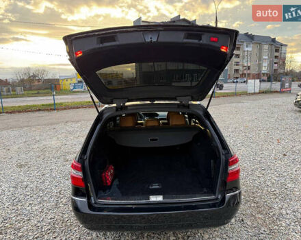 Мерседес Е-Клас 2010 у Коломые на Automoto.ua Чорний Мерседес Е-Клас, об'ємом двигуна 2.14 л та пробігом 374 тис. км за 10999 $, фото 29 на Automoto.ua