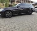 Мерседес Е-Клас 2010 у Яворове на Automoto.ua Чорний Мерседес Е-Клас, об'ємом двигуна 2.1 л та пробігом 290 тис. км за 11500 $, фото 1 на Automoto.ua