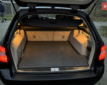 Черный Мерседес Е-Класс, объемом двигателя 2.14 л и пробегом 367 тыс. км за 10300 $, фото 6 на Automoto.ua