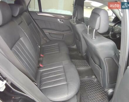 Чорний Мерседес Е-Клас, об'ємом двигуна 2.99 л та пробігом 342 тис. км за 11700 $, фото 14 на Automoto.ua