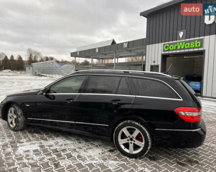 Черный Мерседес Е-Класс, объемом двигателя 2.14 л и пробегом 450 тыс. км за 10300 $, фото 15 на Automoto.ua