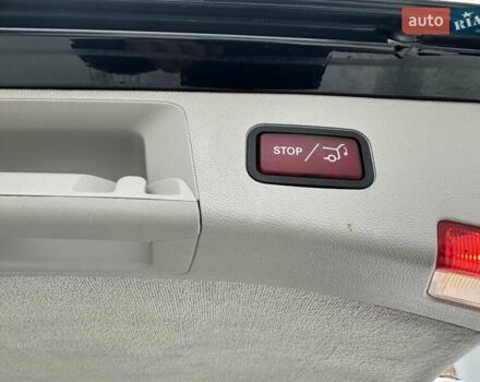 Черный Мерседес Е-Класс, объемом двигателя 2.14 л и пробегом 250 тыс. км за 10700 $, фото 2 на Automoto.ua