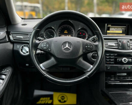 Мерседес Е-Класс 2011 в Львове на Automoto.ua Черный Мерседес Е-Класс, объемом двигателя 2.2 л и пробегом 339 тыс. км за 13250 $, фото 11 на Automoto.ua