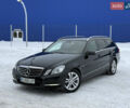 Черный Мерседес Е-Класс, объемом двигателя 2.2 л и пробегом 282 тыс. км за 12900 $, фото 1 на Automoto.ua