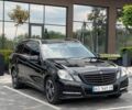 Черный Мерседес Е-Класс, объемом двигателя 2.1 л и пробегом 305 тыс. км за 11999 $, фото 1 на Automoto.ua