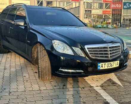 Чорний Мерседес Е-Клас, об'ємом двигуна 2.1 л та пробігом 293 тис. км за 13750 $, фото 17 на Automoto.ua