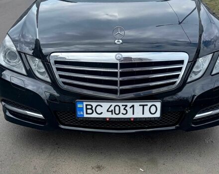 Черный Мерседес Е-Класс, объемом двигателя 2.1 л и пробегом 267 тыс. км за 12200 $, фото 2 на Automoto.ua
