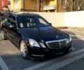 Черный Мерседес Е-Класс, объемом двигателя 2.1 л и пробегом 303 тыс. км за 14500 $, фото 1 на Automoto.ua